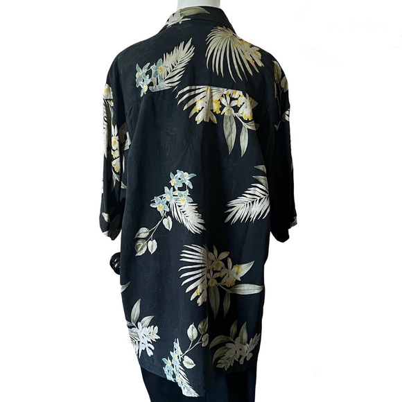 Tommy Bahama Hawaiian 100% Silk Shirt Size XL - Picture 3 of 9